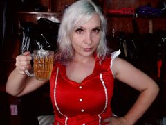 AamazingKate - blond female with  big tits webcam at ImLive
