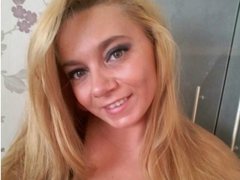 Sugar_Babee - blond female webcam at ImLive