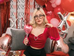 AbbyStark_ - blond female with  small tits webcam at ImLive