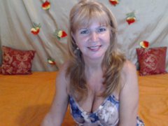 AdamaXbella - blond female with  big tits webcam at xLoveCam