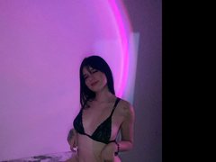 AishaPaez - female with black hair and  small tits webcam at ImLive