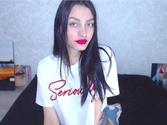 DarkMagicLady - female with red hair webcam at ImLive
