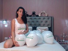 AmeliaLuv - female with black hair webcam at ImLive
