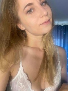 AmeliaSolar - blond female with  small tits webcam at ImLive