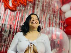 amyhott69 - female webcam at ImLive