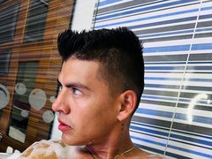 Andres_hornyxx from ImLive