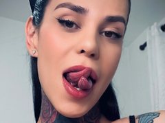 AndyInk - female with black hair and  small tits webcam at ImLive