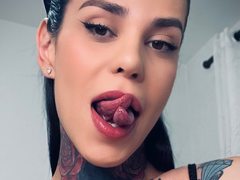 AndyInk - female with black hair and  small tits webcam at ImLive