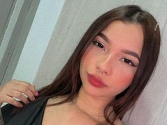 Annemarie1 - female with brown hair and  small tits webcam at ImLive