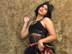 AnnaGrey - shemale with black hair webcam at xLoveCam