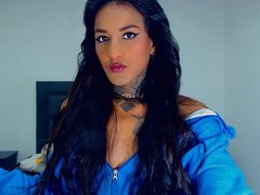 andreinasexhGreen - shemale with black hair webcam at ImLive