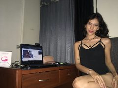 andromedastarss - female with brown hair and  small tits webcam at ImLive