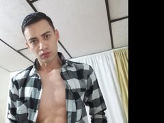 angelitoyoung - male webcam at ImLive
