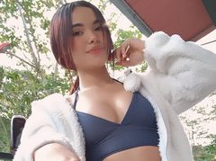 Ariana_Ryan - female with black hair and  small tits webcam at ImLive