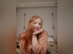 Aurelia_World - female with brown hair and  small tits webcam at ImLive