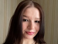 AvaCandy - female with brown hair webcam at xLoveCam