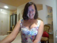 Baileys - female with brown hair and  small tits webcam at ImLive