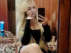 barbiecCam - blond female with  small tits webcam at ImLive