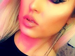 BEBADIAMOND - blond female webcam at ImLive