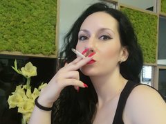 BeckyShine - female with black hair webcam at ImLive