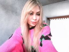 BerthaXGolden - blond female with  small tits webcam at ImLive