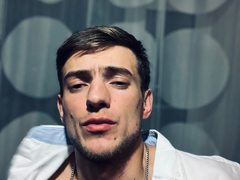 BillyShine - male webcam at xLoveCam