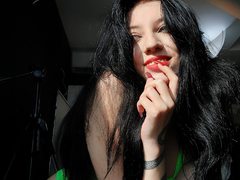 Blair_Levine - female with black hair webcam at ImLive