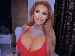 BondGirlXXX - blond female with  big tits webcam at ImLive