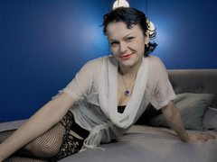 BrandiBurton - female with brown hair and  small tits webcam at LiveJasmin