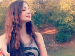 BrownEyed_Witch - female with brown hair and  small tits webcam at ImLive