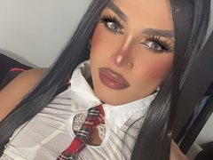 CamilaLuxxe768 - shemale webcam at ImLive