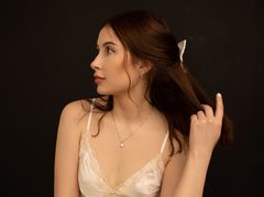 CaramelKissX - female with brown hair and  small tits webcam at xLoveCam