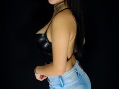 Celeste_Fiore - female with black hair and  big tits webcam at ImLive