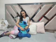 chesca2116 - shemale with black hair webcam at ImLive