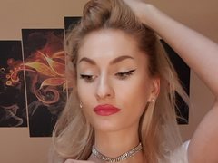 ClarisseAdisson - blond female webcam at LiveJasmin