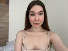 cut1egirl - female webcam at ImLive