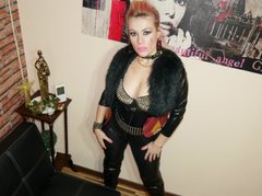DevilMindXXX - blond female with  big tits webcam at ImLive