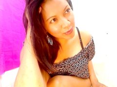 GodesKaroline - female with black hair and  small tits webcam at xLoveCam