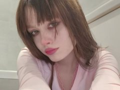 DollyKitty - female with brown hair and  small tits webcam at xLoveCam