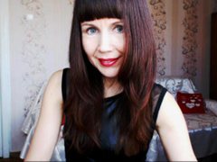 GloriaParker - female with black hair webcam at LiveJasmin