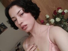 DuchesssMargareth - female with black hair and  small tits webcam at ImLive