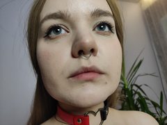 EevaAnte - blond female with  small tits webcam at ImLive