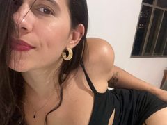 EmilyeMiller92 from ImLive