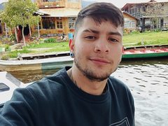 Sthefano - male webcam at xLoveCam