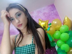 esmeraldarider - female with black hair and  small tits webcam at ImLive
