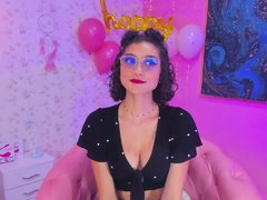 esmeraldarider - female with black hair and  small tits webcam at ImLive