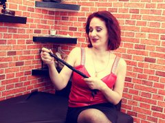 AlbertaAllen - female with brown hair and  big tits webcam at xLoveCam