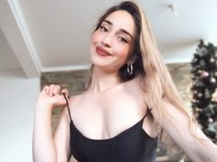 Gabriela_S - blond female webcam at ImLive