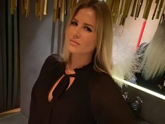 HannaCrowl - blond female with  big tits webcam at ImLive