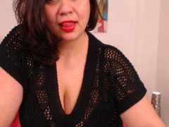 OneHotPenellope - female with brown hair and  big tits webcam at xLoveCam